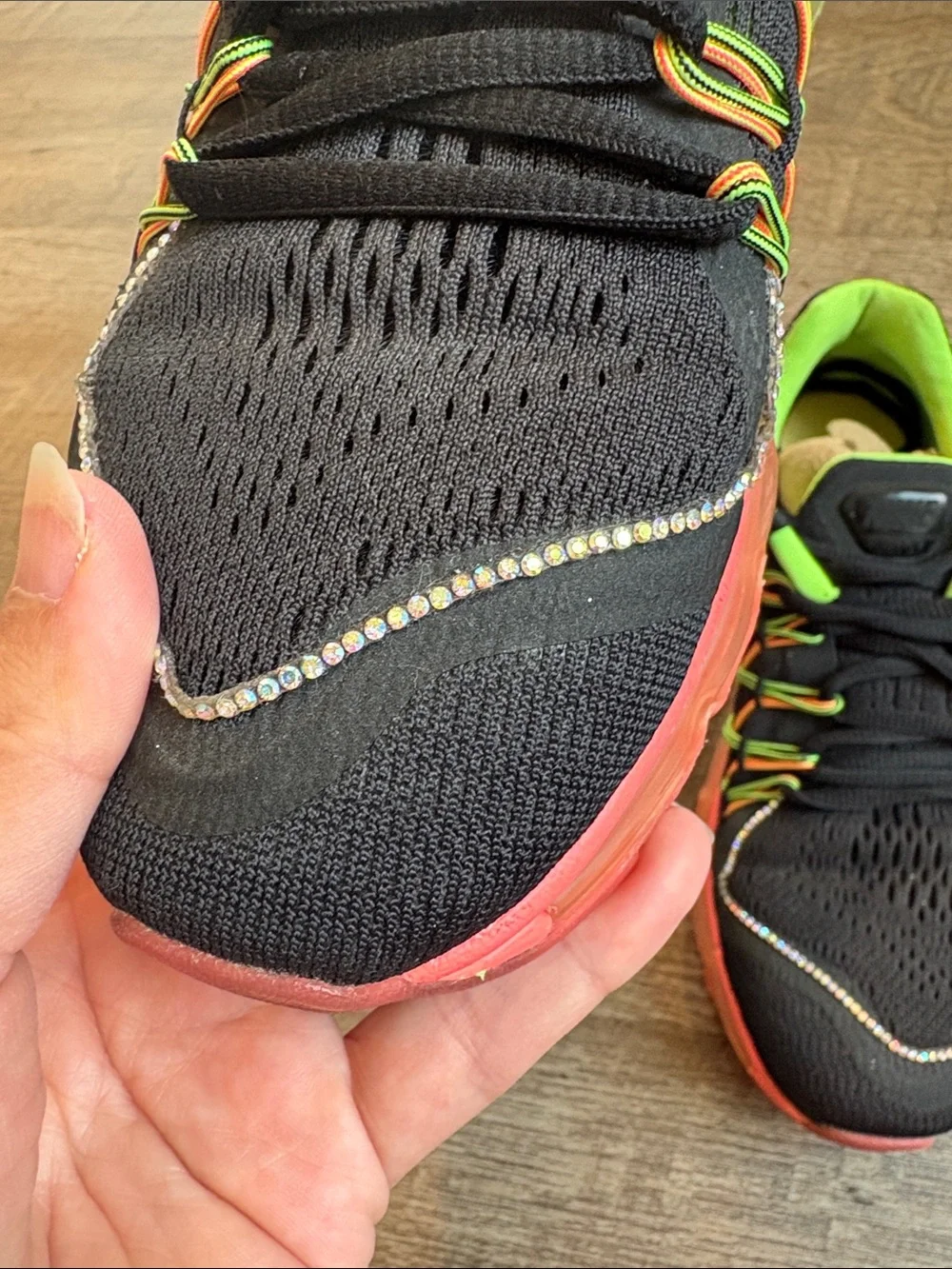 Nike Air Max Running Shoes Women's Size 6.5 Hyper Punch Lime